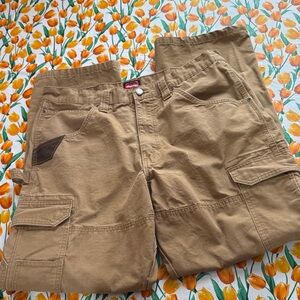 Wrangler Men's Brown Cargo Pants, Size 36X32, NWOT, MAKE AN OFFER!!!